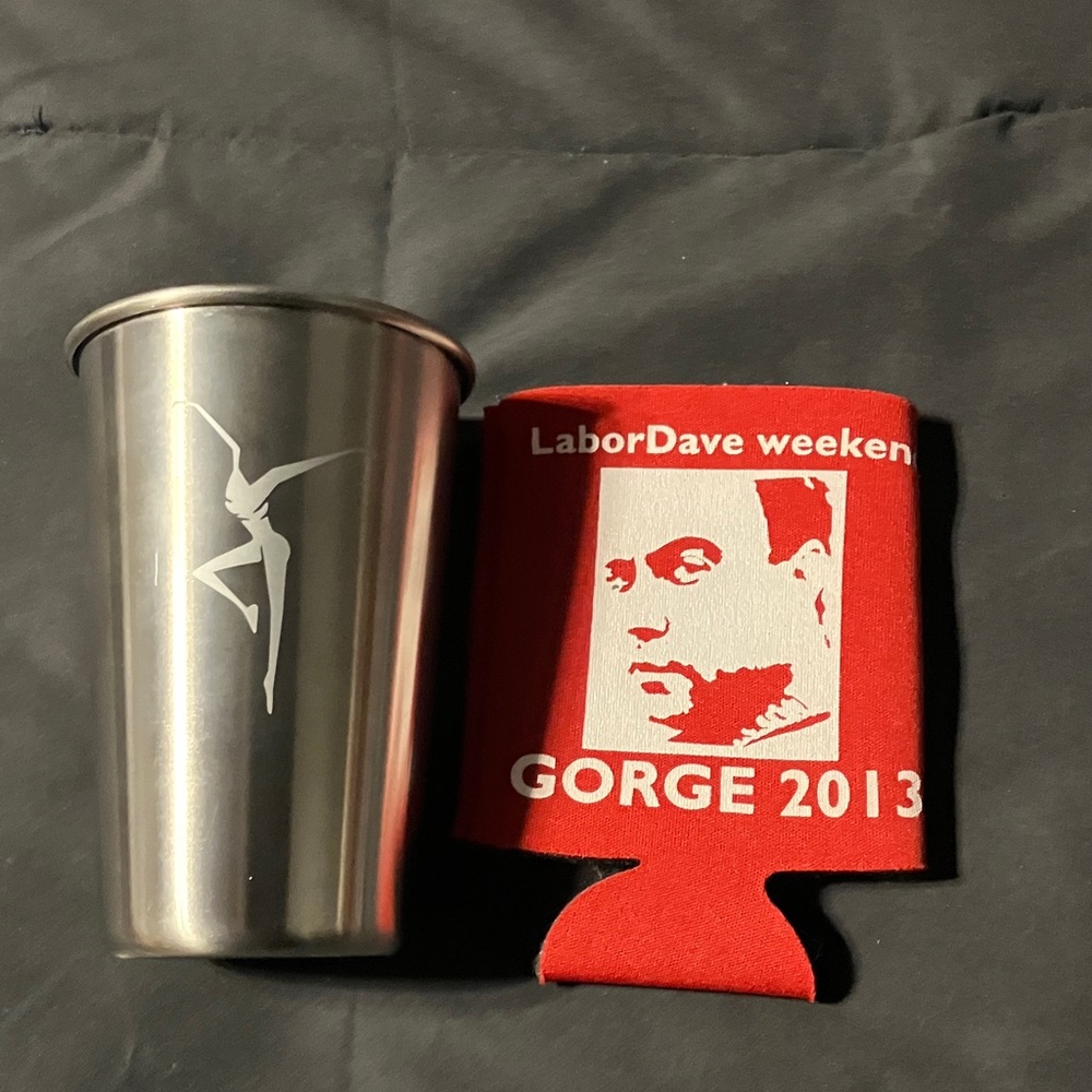 Dave Matthews Band metal cup + Koozie